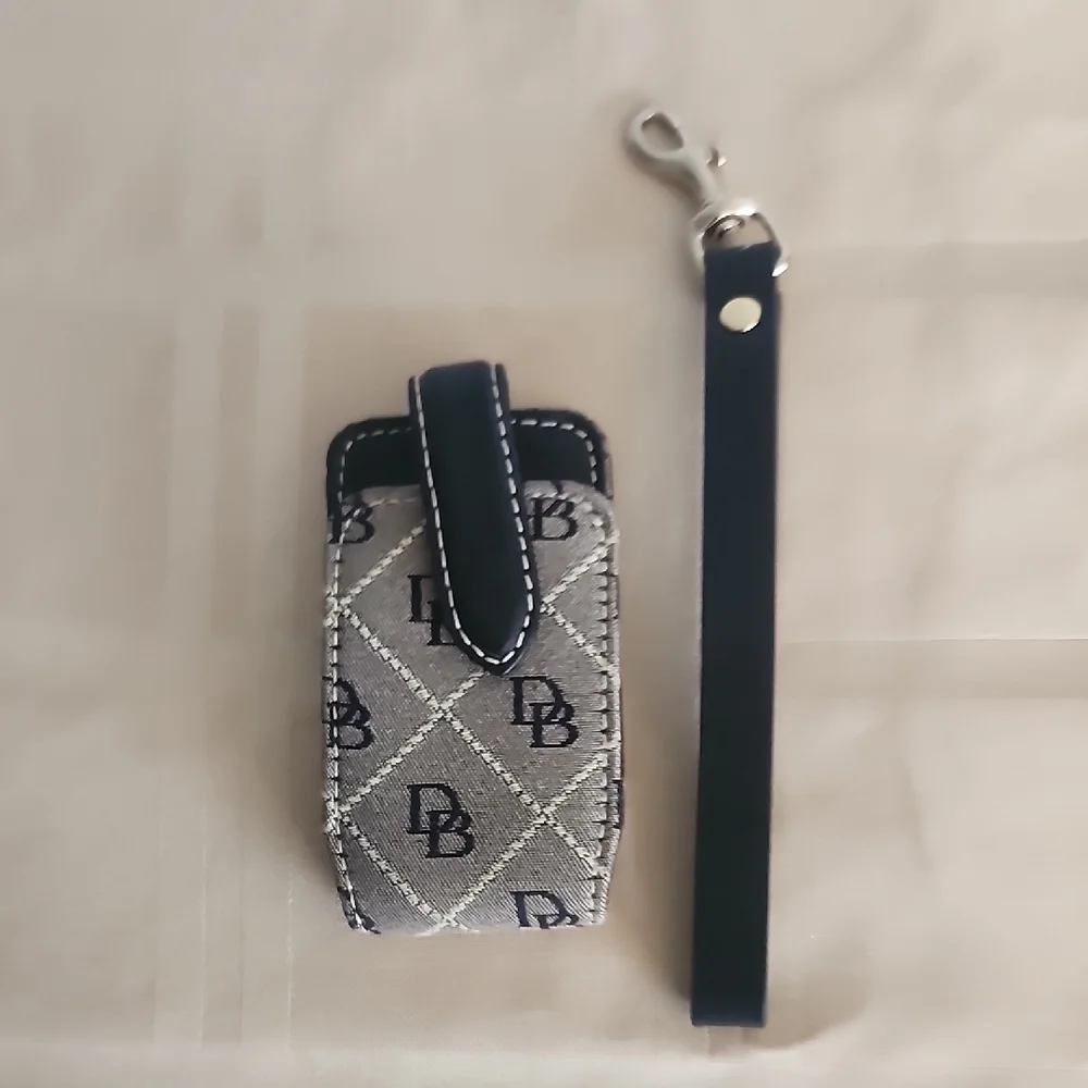 Vintage Dooney & Bourke Phone Case With Removable Strap